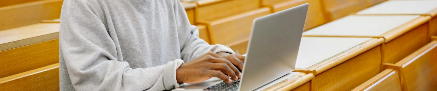 المكتبة الإلكترونية